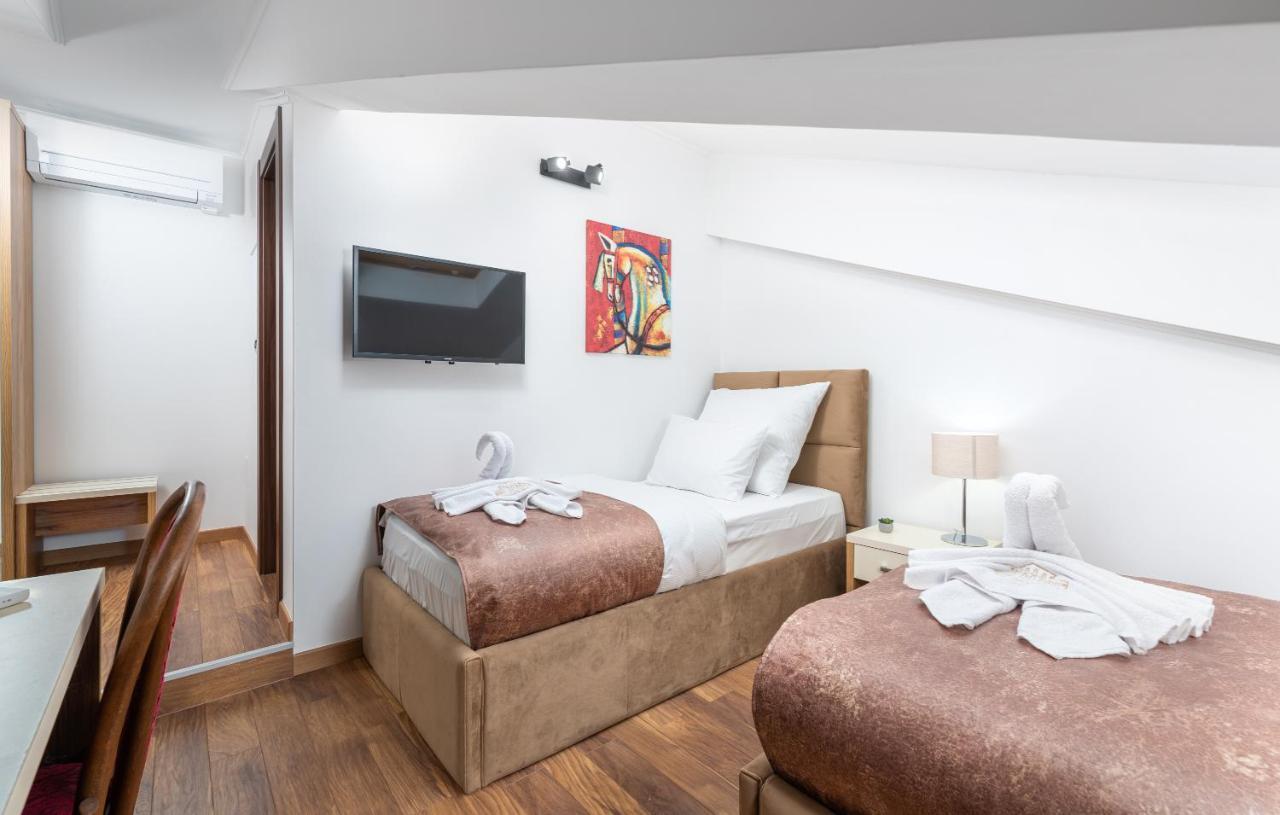 Hotel Dua Residence Πόρετς Εξωτερικό φωτογραφία