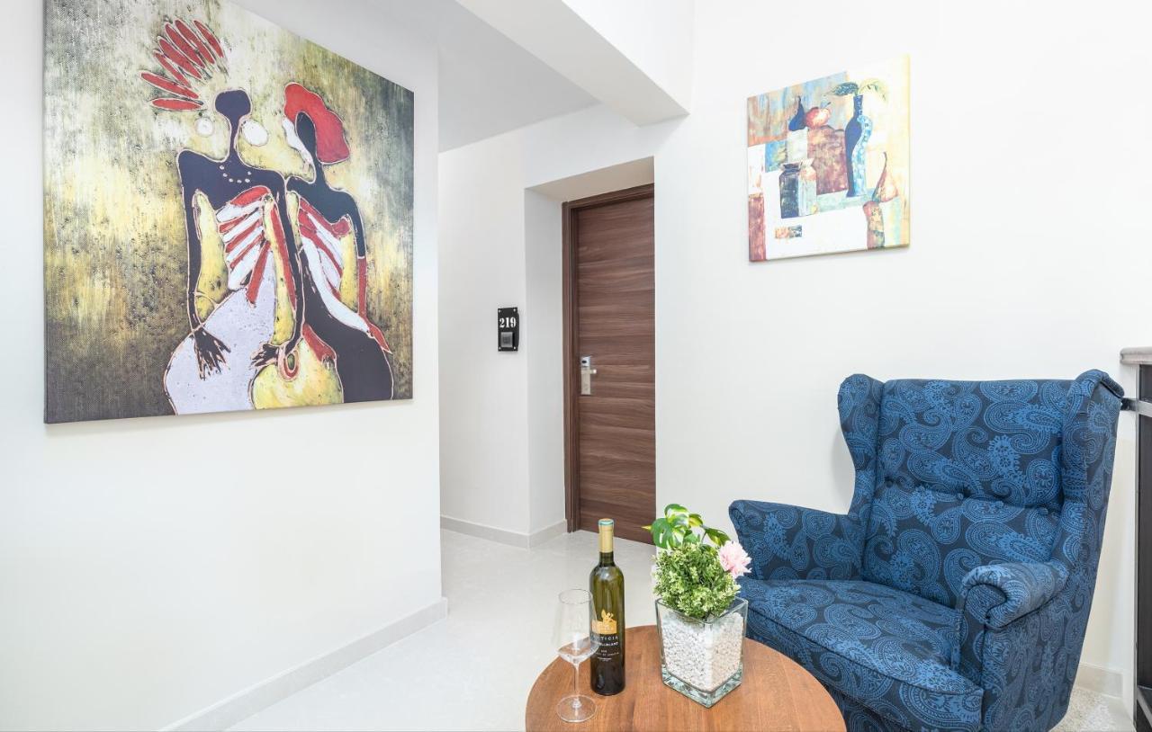 Hotel Dua Residence Πόρετς Εξωτερικό φωτογραφία