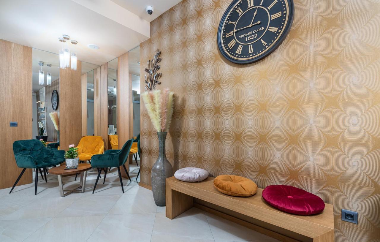 Hotel Dua Residence Πόρετς Εξωτερικό φωτογραφία