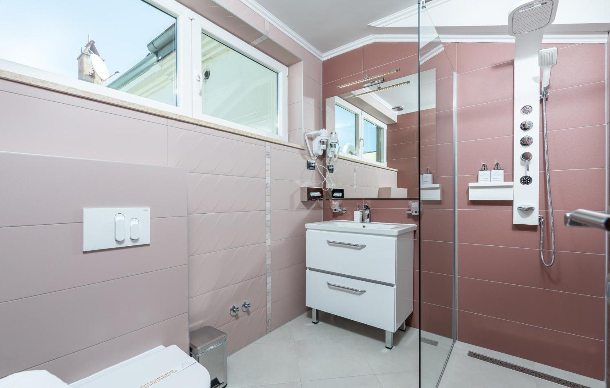 Hotel Dua Residence Πόρετς Δωμάτιο φωτογραφία